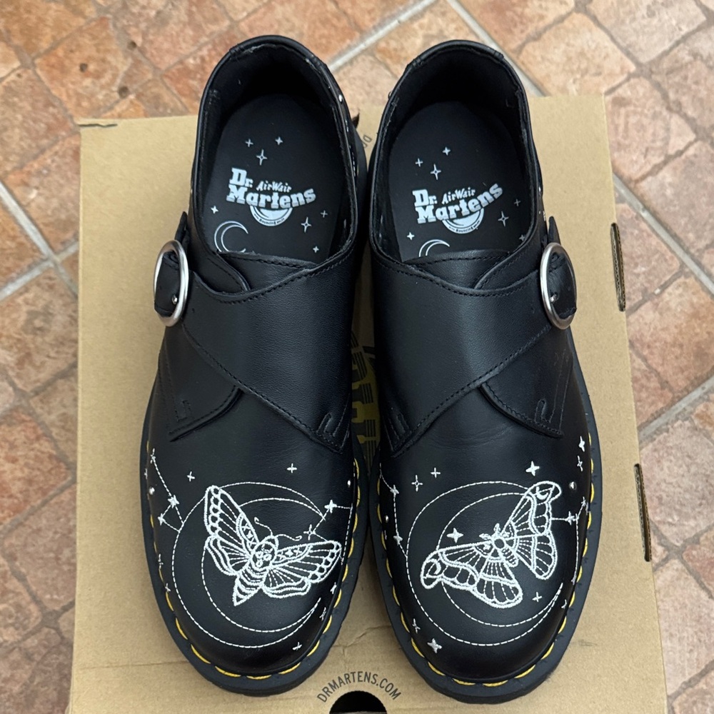 Dr. Martens - MONK CELESTIAL MOTH LEATHER PLATFORM SHOES - Picture 5 of 6